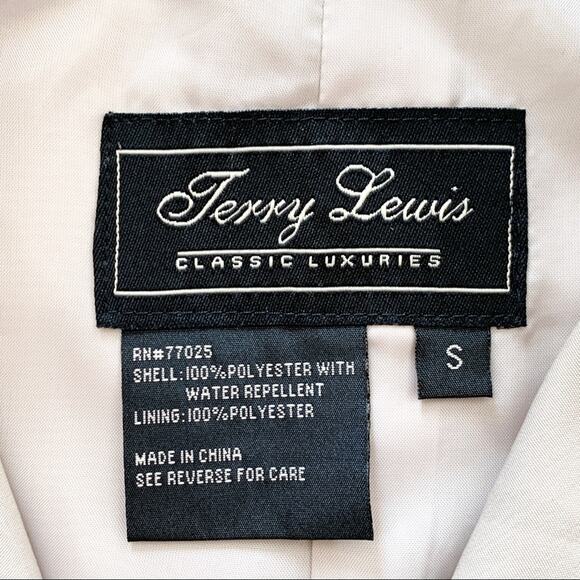 Terry Lewis Rain Coat Classic Luxuries Taupe Rain Lightweight Jacket Small - Picture 2 of 14